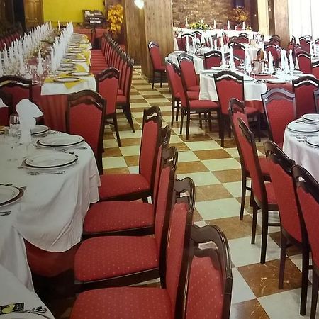 Aph Infanta Mercedes La Bañeza 部屋 写真