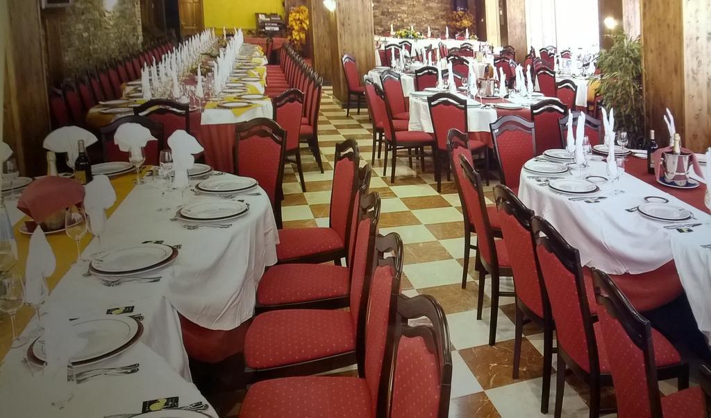 Aph Infanta Mercedes La Bañeza 部屋 写真